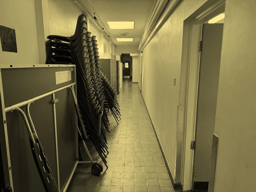 Keep going towards the lockers